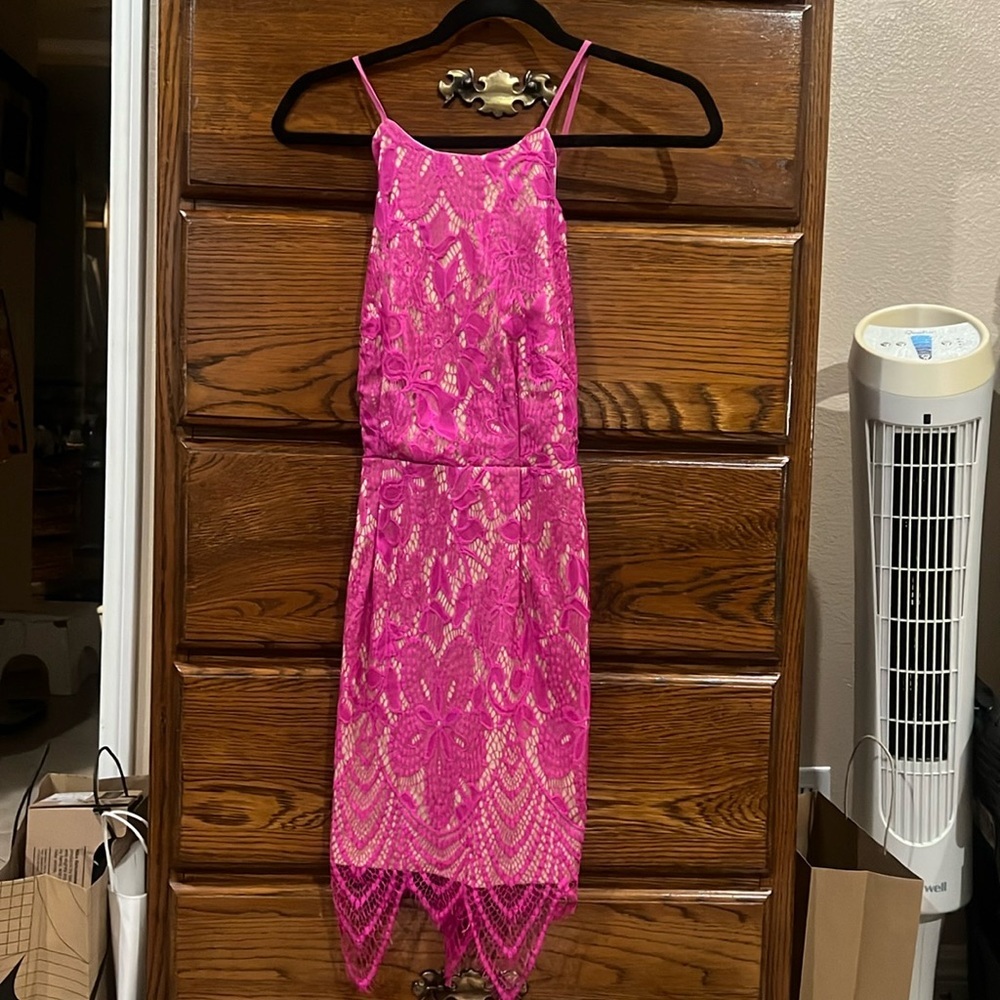 Kaitlyn Dress‎